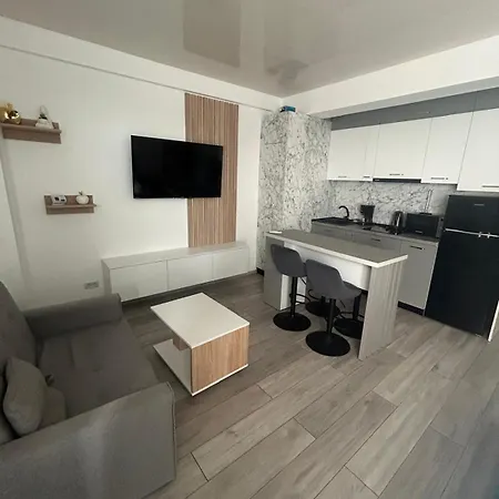 706 B2 Almar Luxury Residence-renting & Free Pool