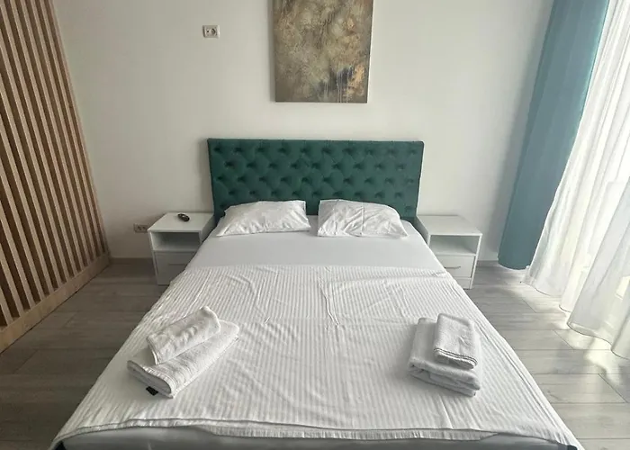 Apartmán 706 B2 Almar Luxury Residence-renting & Free Pool